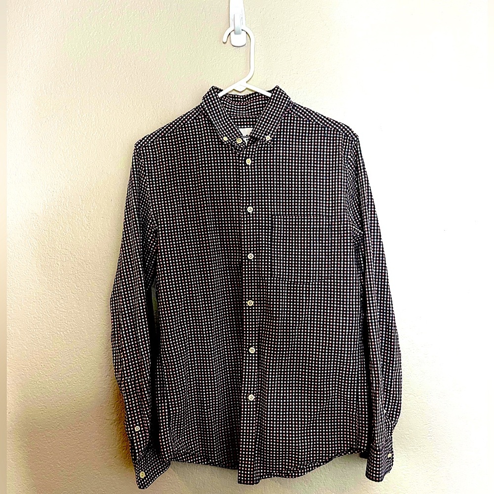Goodfellow & Co Checkered Button Up Long Sleeve (Men’s Small)